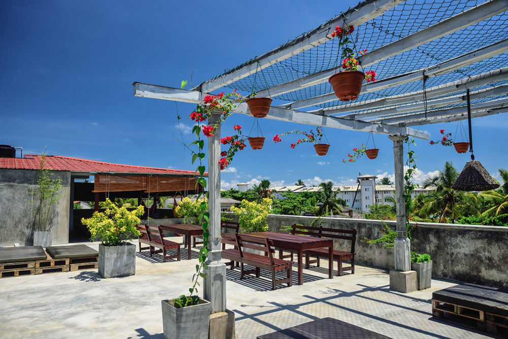 Colombo Beach Hostel By Nomadic Dehiwala-Mount Lavinia Exterior foto